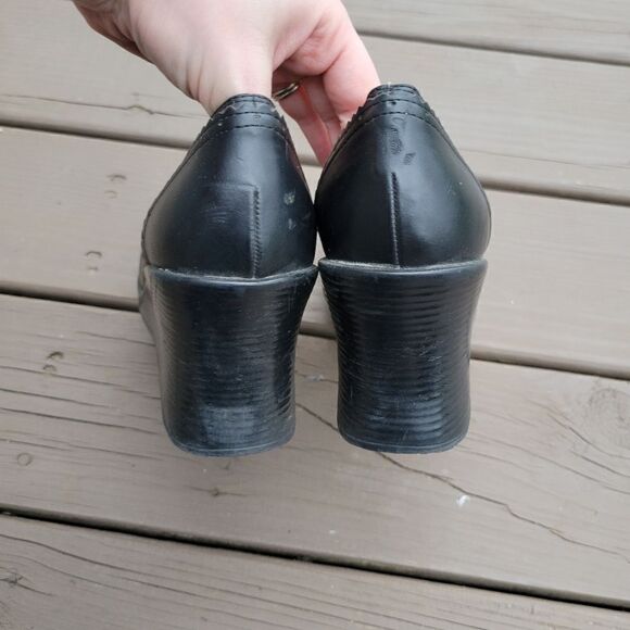 Vintage 90s y2k Black Faux Vegan Leather Wedge Heeled Brogue Punk Penny Loafers - Picture 5 of 9